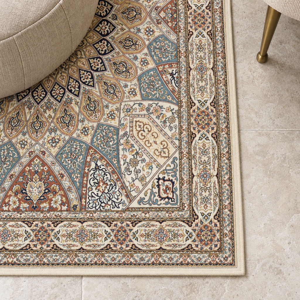 Détail du motif et de la bordure du tapis Apolline, vu du dessus