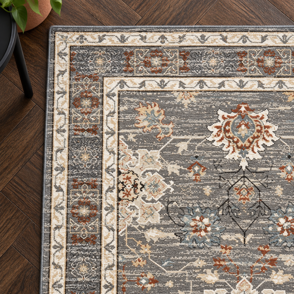 Détail du motif et de la bordure du tapis Céleste, vu du dessus