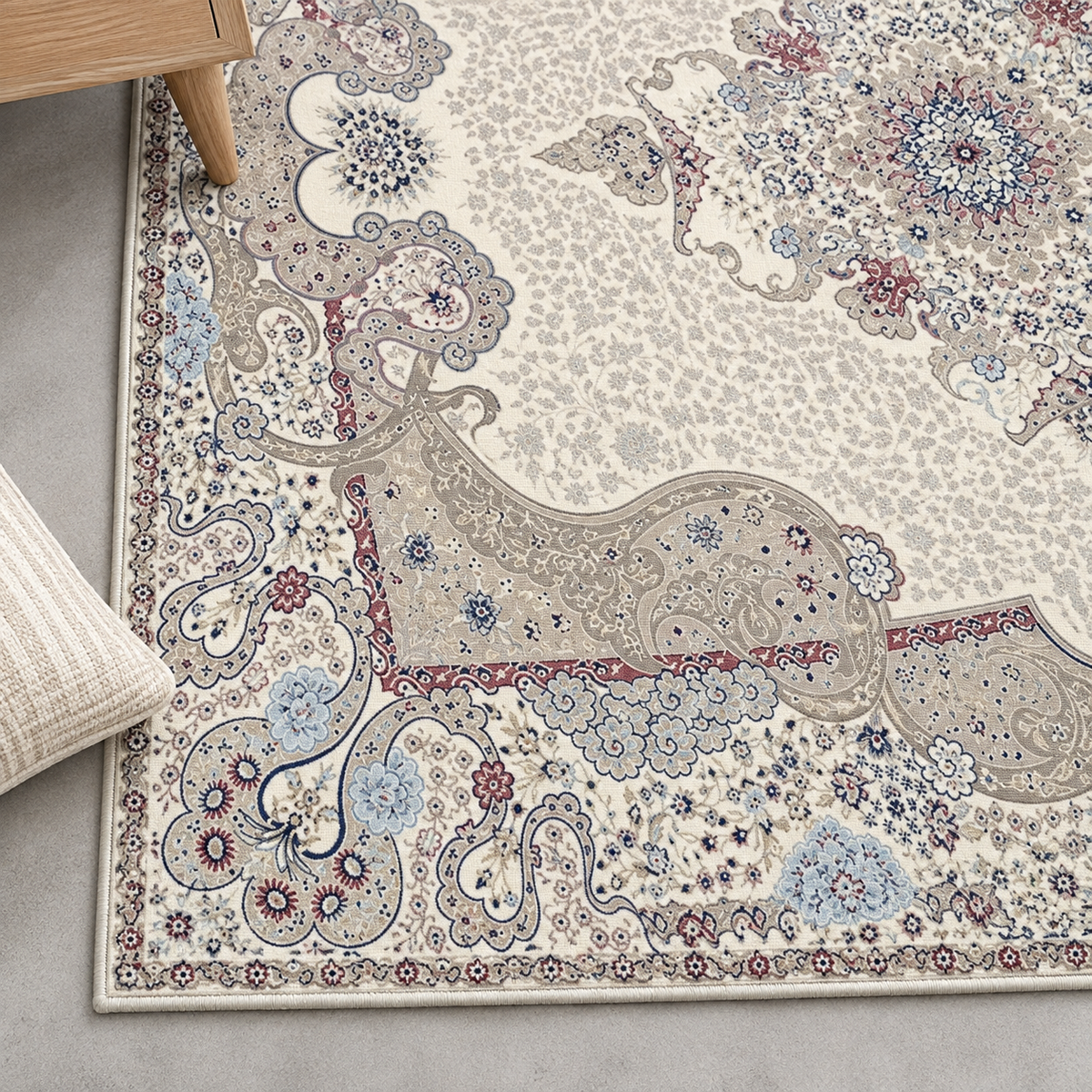 Détail du motif et de la bordure du tapis Dalia, vu du dessus